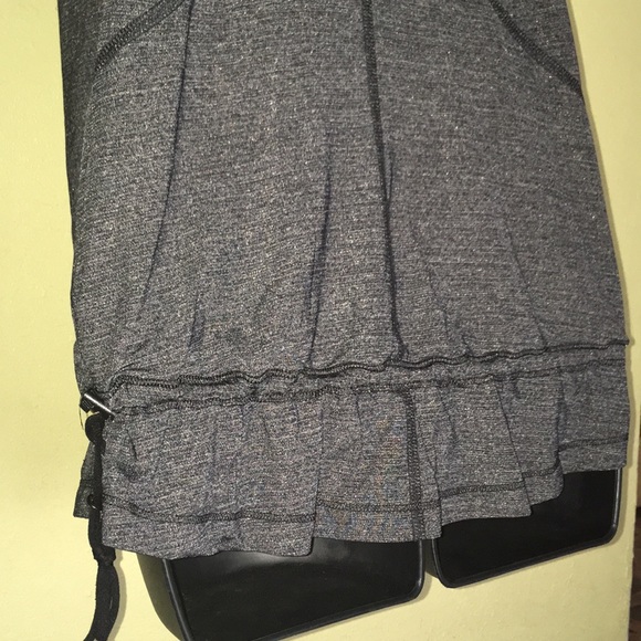 LULULEMON athetica Top size S. - Picture 8 of 8
